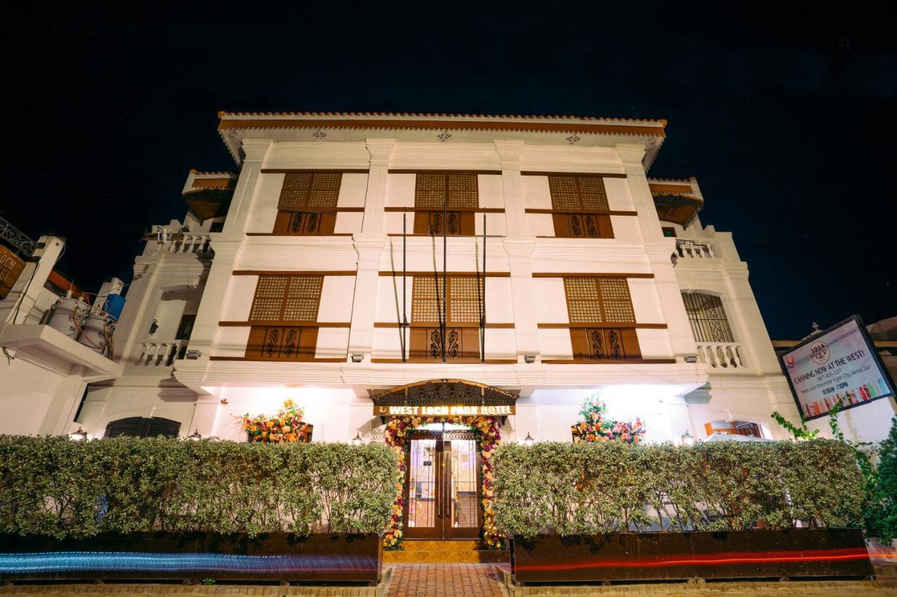 West Loch Park Hotel Vigan Exterior photo